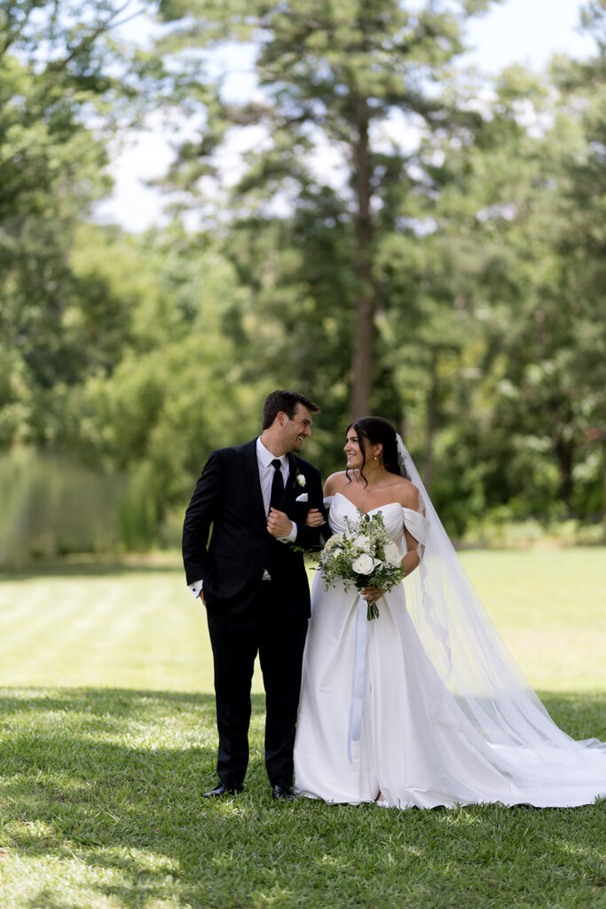 bride and groom South Carolina wedding at Heron Hill property